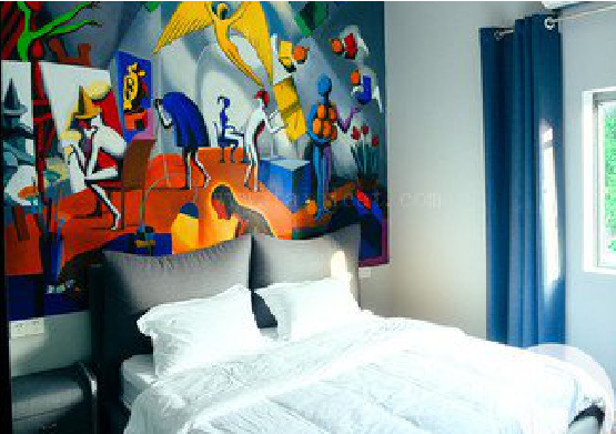 新干县对于酒店的墙体彩绘而言更注重哪些方面？